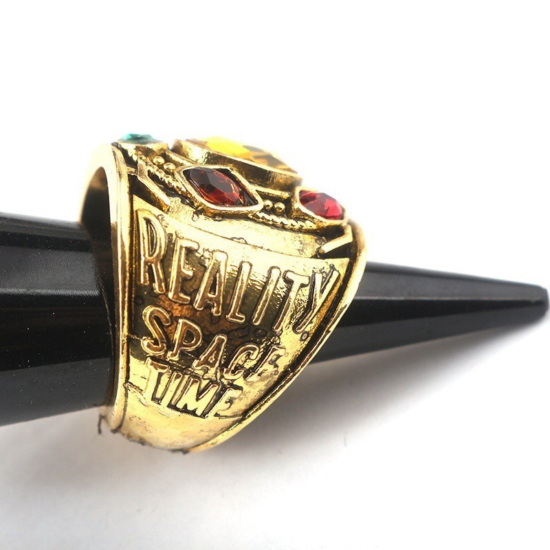 Nhẫn mô phỏng găng tay vô cực