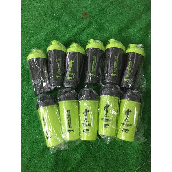 Bình lắc Arnold 700ml