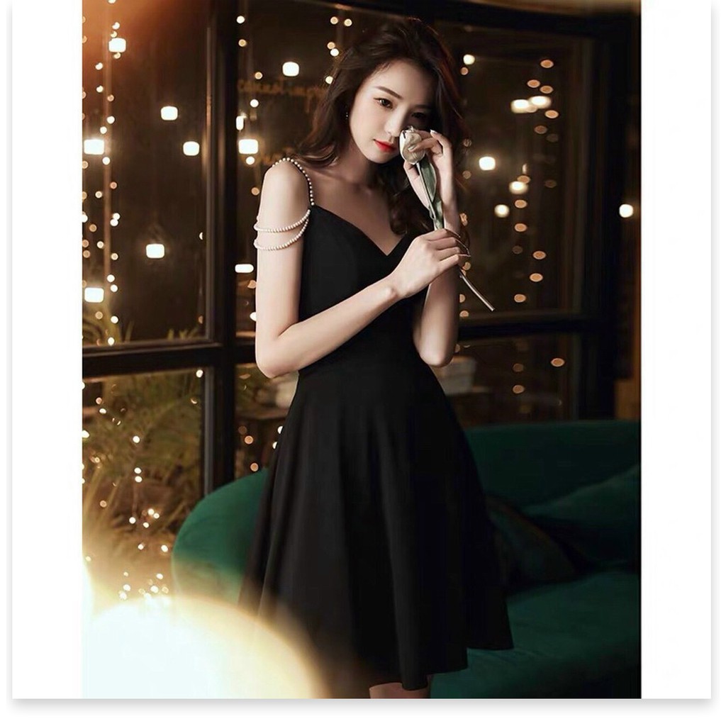 ĐẦM COTTON LẠNH THIẾT KẾ HOẠ TIẾT TRƠN NHƯNG KHÔNG KÉM PHẦN SANG TRỌNG LANA FASHION