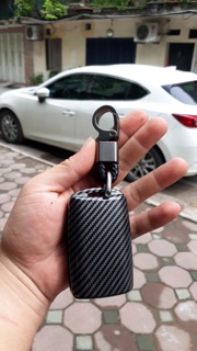 Ốp chìa khoá mazda 3 2020 vân carbon
