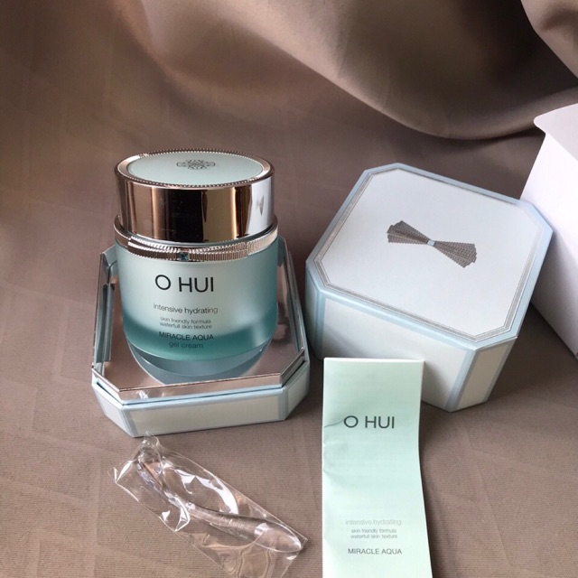 Kem dưỡng Ohui Xanh Miracle Aqua Gel Cream dành cho da dầu 100ml Mẫu mới t7/2020
