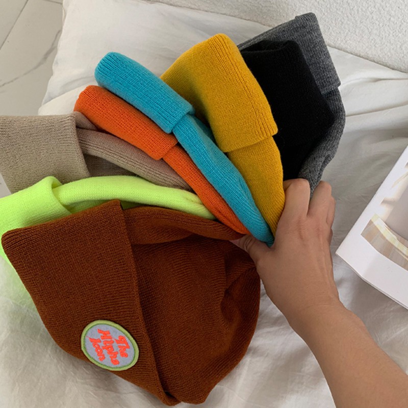 Mũ Len Dệt Kim In Chữ Phong Cách Thời Trang Hàn Quốc