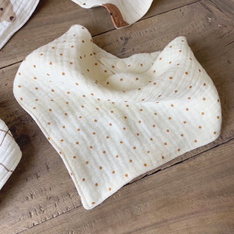 Yếm Xô Organic 4 lớp mềm mại xinh xắn cho bé