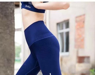 Quần nâng mông tập gym