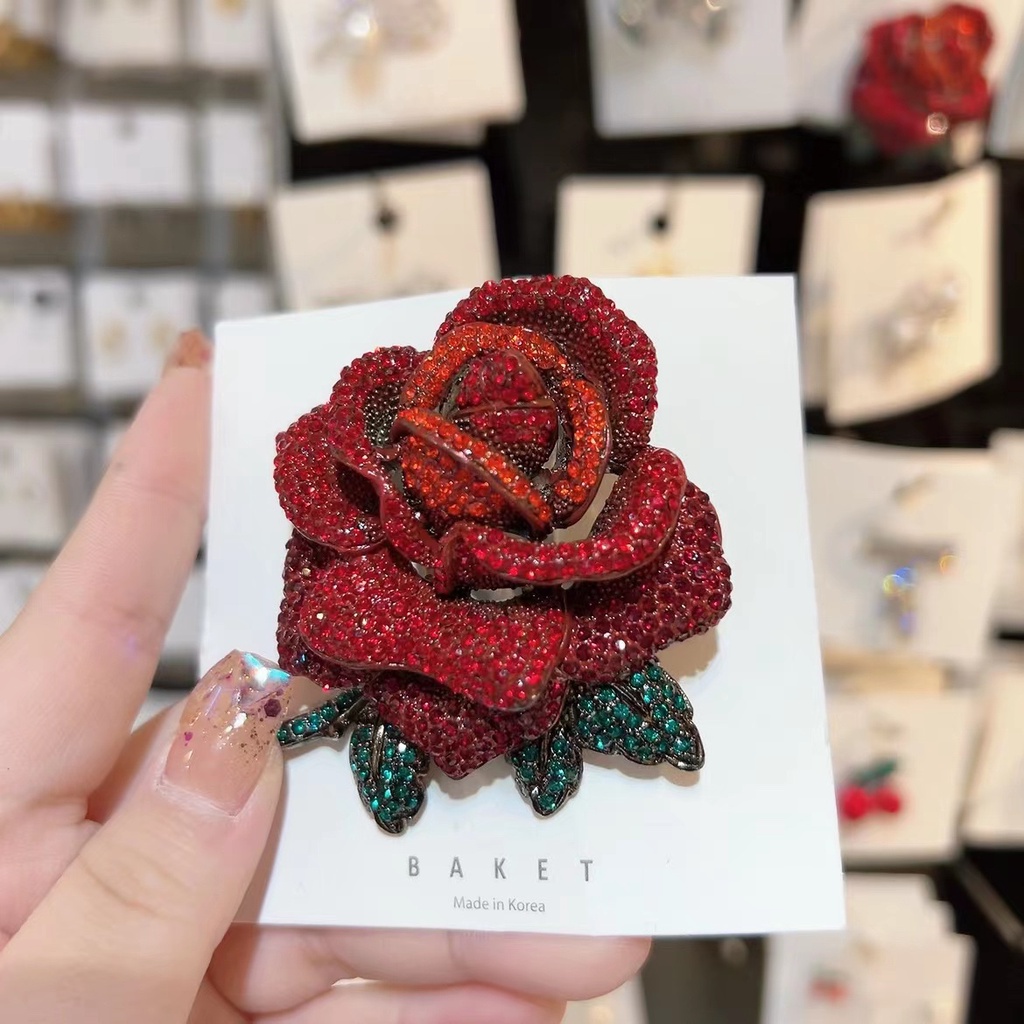 Ghim Cài Áo Hình Hoa Hồng Đính Đá Sang Trọng