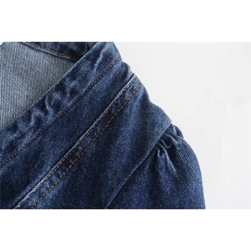 Váy jean ngắn vai bồng cổ V ZR