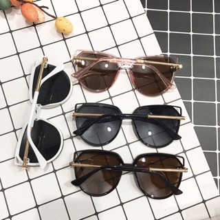 kính tròng phân cực polarized