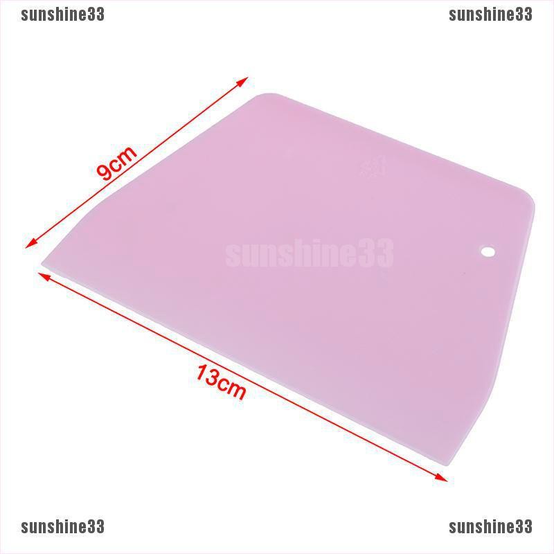 1 Dụng Cụ Chà Láng Bánh Kem Hình Thang