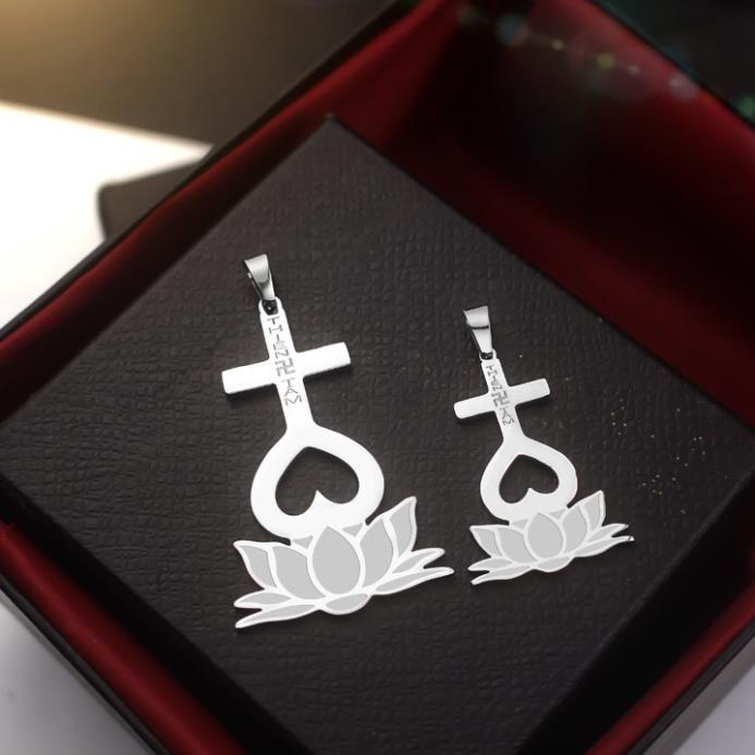 Mặt dây chuyền thiên tâm đế hoa sen màu trắng sáng đẹp, không đen đem lại bình an may mắn cho người đeo