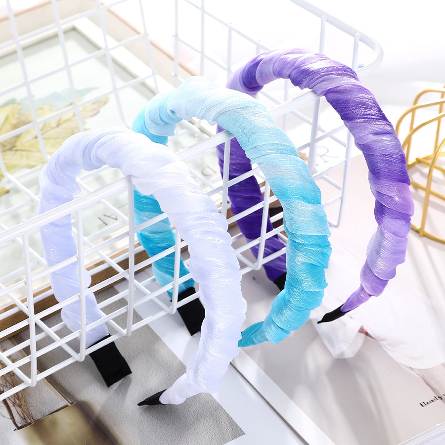 Băng đô lụa xếp ly bản rộng màu sáng thời trang Hàn Quốc