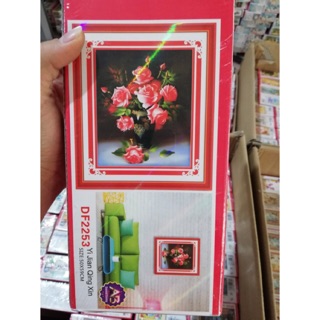 Tranh đính đá kim cương AB Bình Hoa Hồng Đỏ DF2253 (chưa đính)