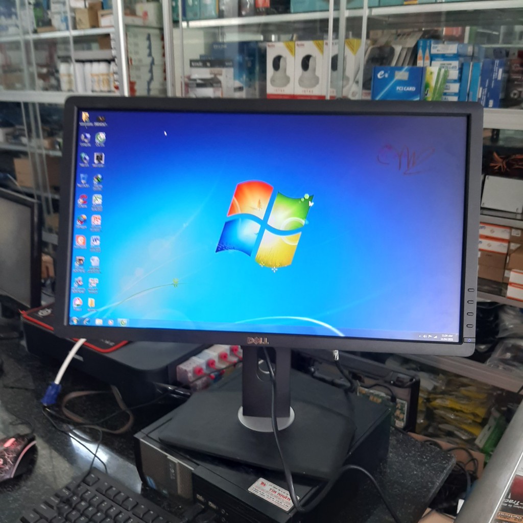 Màn hình LCD Dell 23 inch Ultrashare