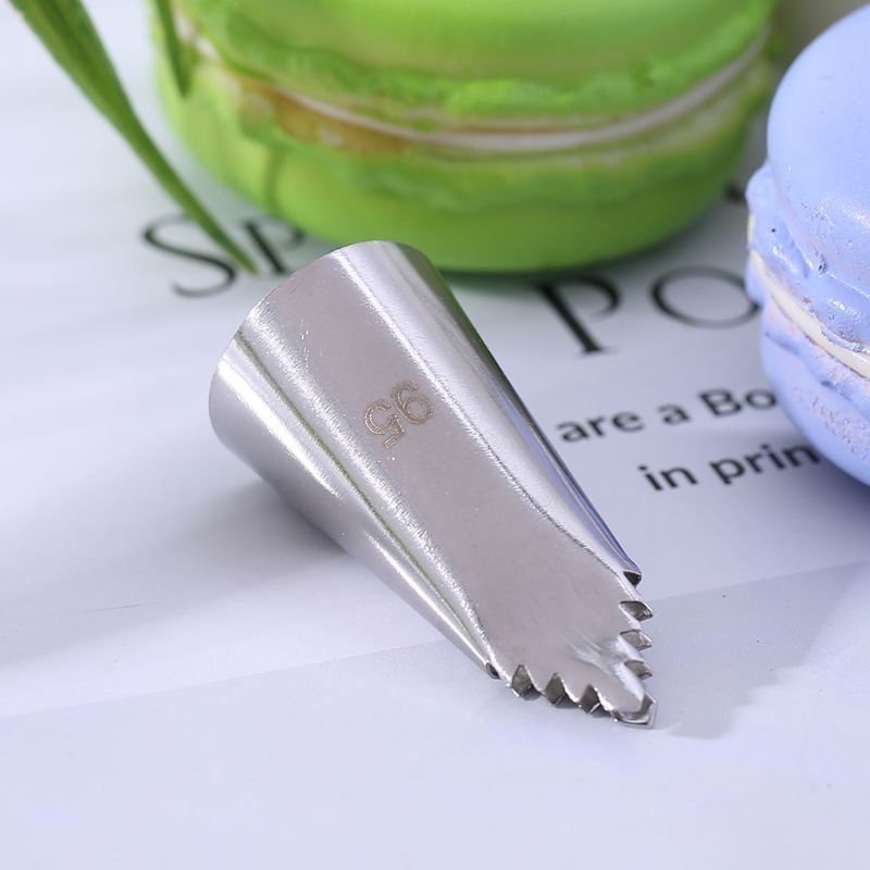 Đuôi Bắt Bông Kem Trang Trí Bánh Hình Chiếc Lá