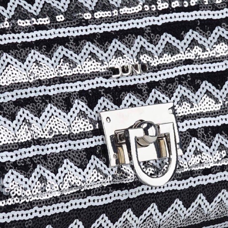 Clutch / Túi ví Juno màu bạc