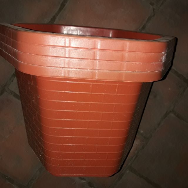 Chậu nâu 31cm- combo 20 cái