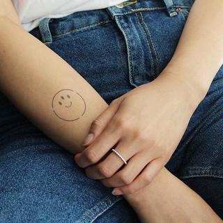 Khuôn decal mặt cười dễ thương