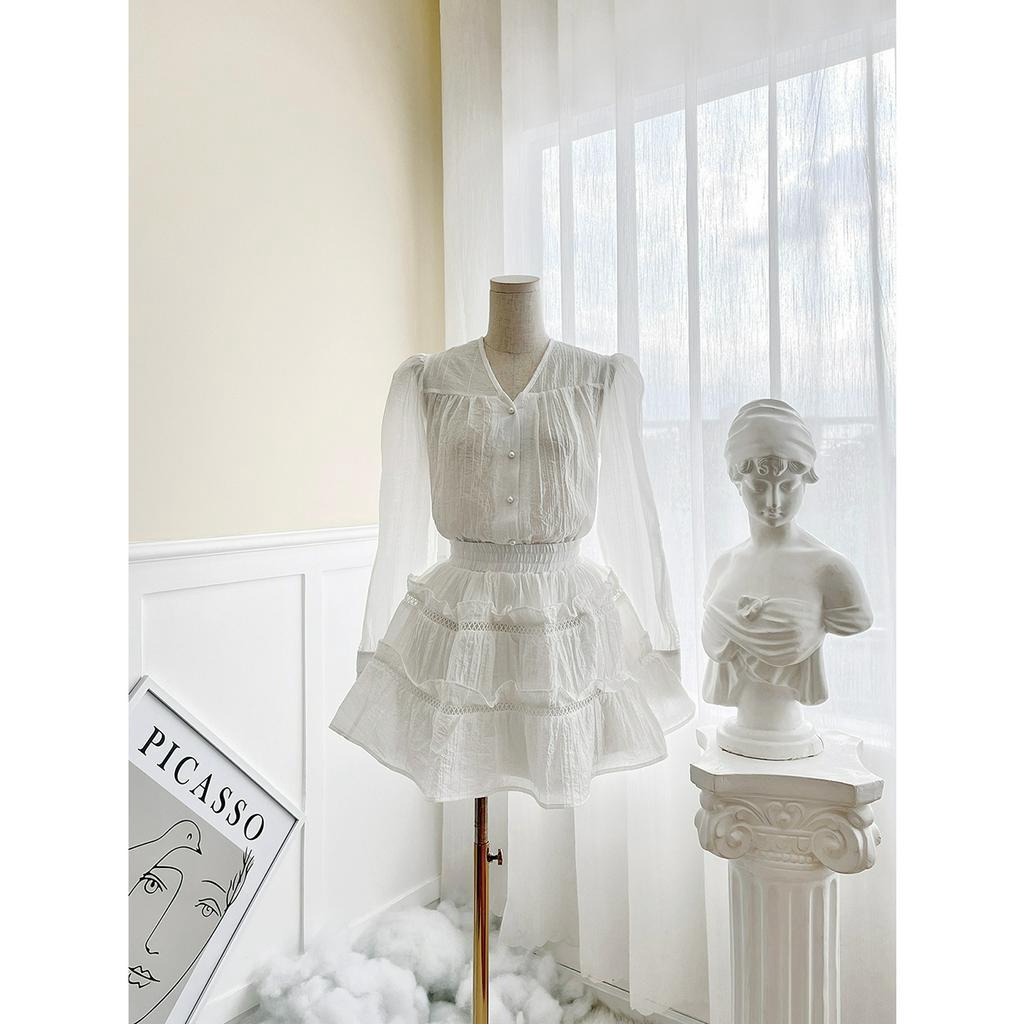 BBSTORE'S Set Áo Sơ Mi Tay Dài Kèm Chân Váy Viền Ren Nhún Bèo -K1933S