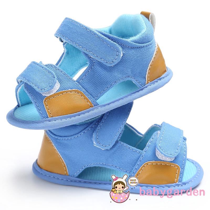 Giày sandal tập đi mềm mại cho bé