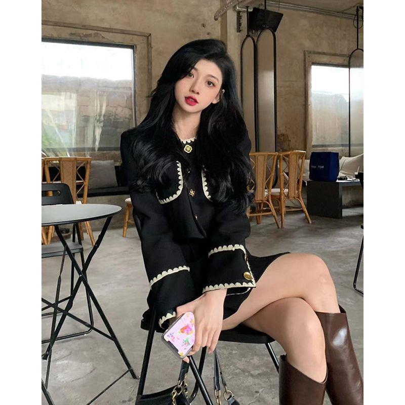Bộ Áo Khoác + Chân Váy Ngắn Lưng Cao Màu Đen Thời Trang Mùa Thu 2022 Chất Lượng Cao Cho Nữ Xiaoxiang