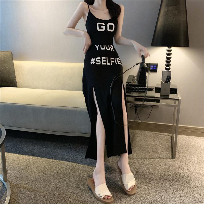 Đầm hai dây dáng dài in chữ xẻ tà cao quyến rũ cho nữ | BigBuy360 - bigbuy360.vn