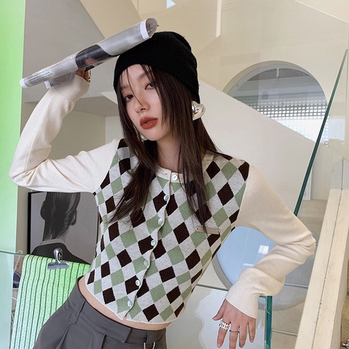 【ZHELIHANGFEI】Áo Cardigan Dệt Kim Tay Dài Eo Cao Đính Đá Trẻ Trung Quyến Rũ Dành Cho Nữ