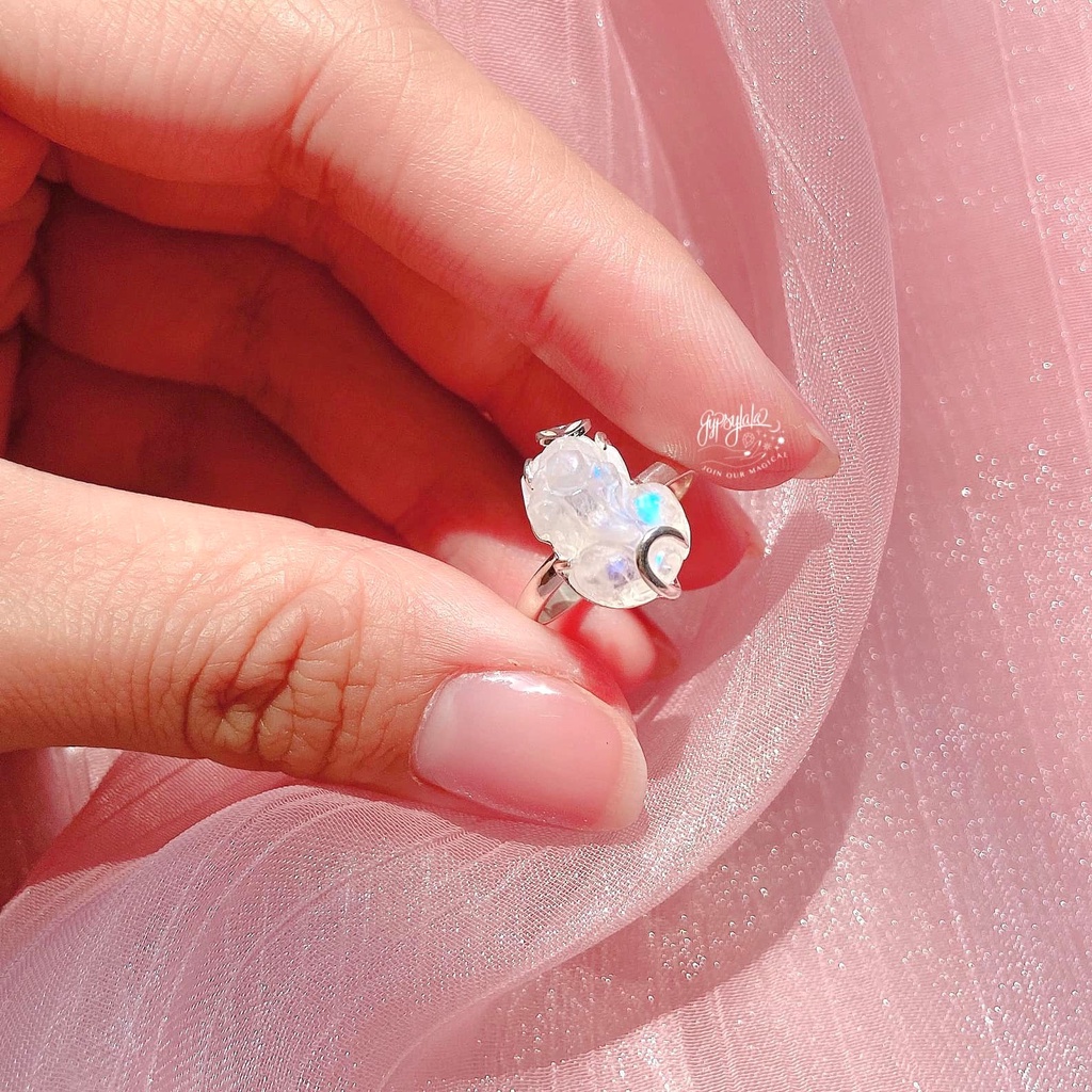 Nhẫn Tỳ Hưu Bạc 925 Đá Ánh Trăng Moonstone Thiên Nhiên Phong Thủy May Mắn Không Kị Mệnh SP003988 Gypsy