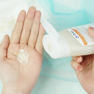 Sữa tắm St. Ives Lúa Mạch Và Bơ