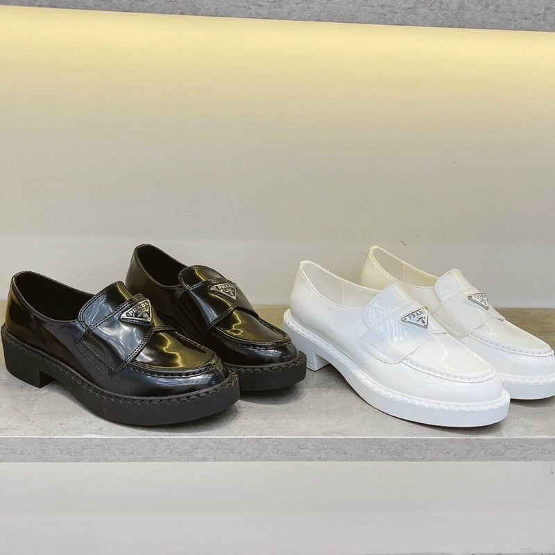 Giày lười pradaa da bóng