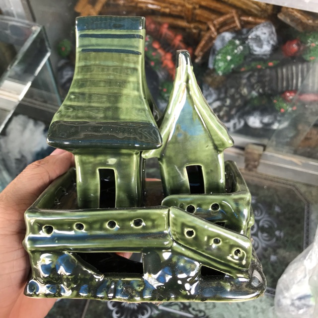 NHÀ RÔNG TRANG TRÍ HỒ CÁ NON BỘ
