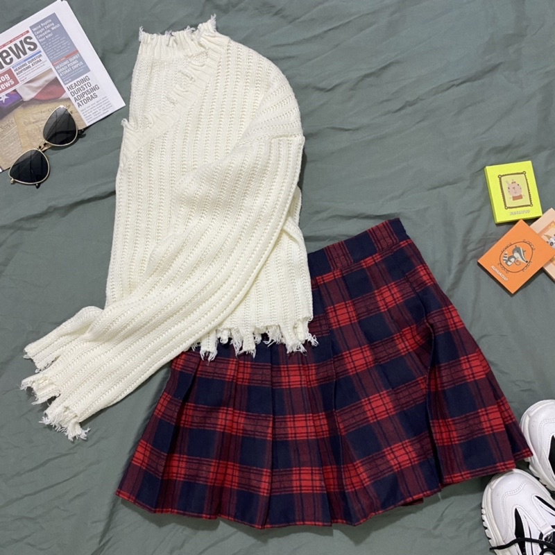 Set Áo Len Chân Váy Caro.