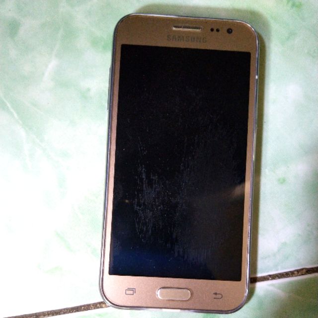 Điện thoại samsung galaxy J2