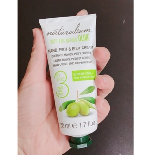 Naturalium Hand, Foot & Body Cream  👉 Kem dưỡng da 3 trong 1- Tay, Chân và Toàn thân