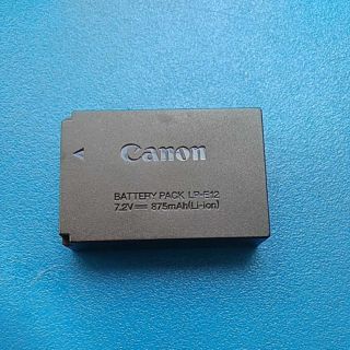 Pin Canon LP-E12