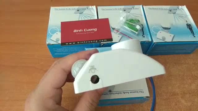 Đui đèn cảm ứng hồng ngoại | BigBuy360 - bigbuy360.vn