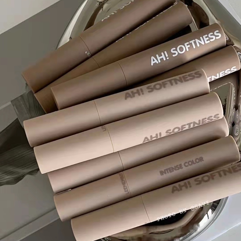 Leemember Son Kem Lì Màu Nhung Mịn Trang Điểm Xinh Xắn