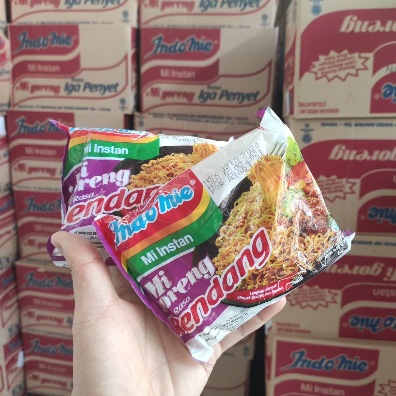 Mì xào khô số 1 thế giới Goreng indomie Indofood thùng 40 gói đủ vị