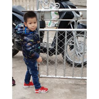 Áo khoác trẻ em