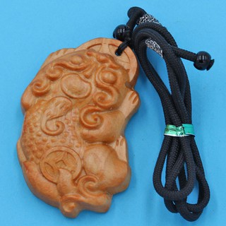 Mặt dây chuyền gỗ hoàng đàn khắc Tỳ hưu MG122