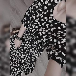 Sét váy hoa nhí cho mẹ và bé