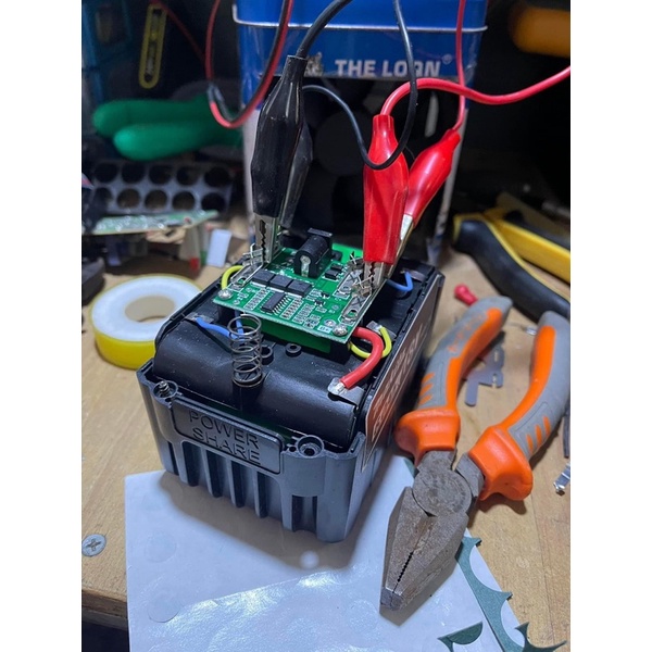 Pin 15cell makita tàu