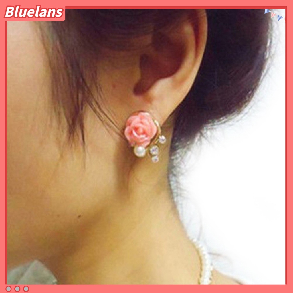 Cặp khuyên tai hình bông hồng đính ngọc giả đẹp mắt