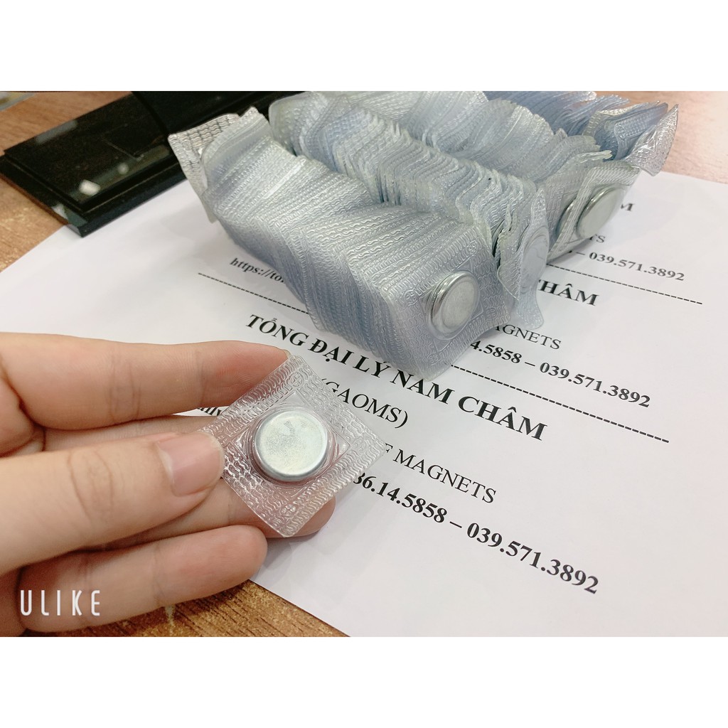 Nam châm bọc pvc dùng trong may mặc kích thước 15x2mm; 18x2mm lực hút mạnh