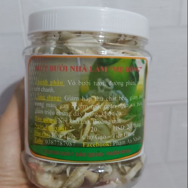 4hộp MỨT BƯỞI