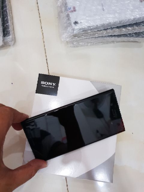 Điện thoại Sony Xperia XZ1 Chính Hãng ram 4G bộ nhớ 64G mới, chơi game mượt, Cảm ưng mượt - GGS 04