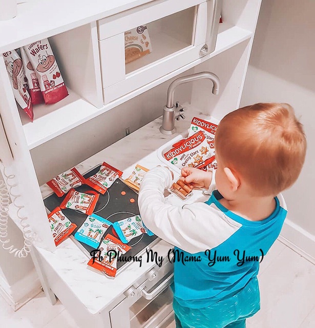 Date 10,12/2023 - Bánh cuộn dừa KIDDYLICIOUS cho bé 12 tháng ko chứa sữa, dị ứng đạm bò của Anh