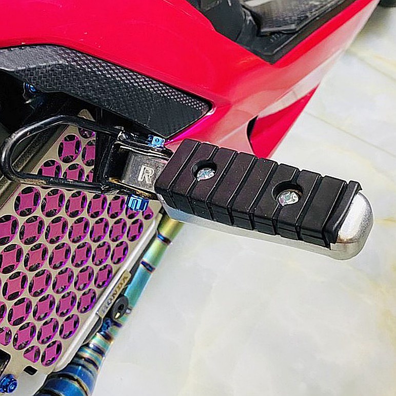 Gác Chân Cho Các Dòng Honda Logo Cánh Chim , Nhôm Take