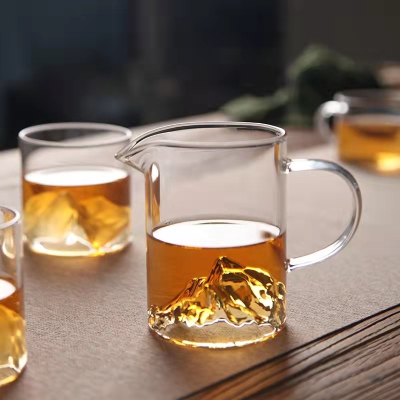 Tống chuyên trà bằng thủy tinh chịu nhiệt Borosilicate cao cấp