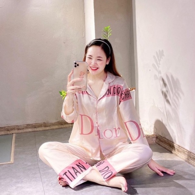 Tiệm nhà Mia - Bộ ngủ pyjama chất lụa latin mịn 2 mặt họa tiết gc hồng