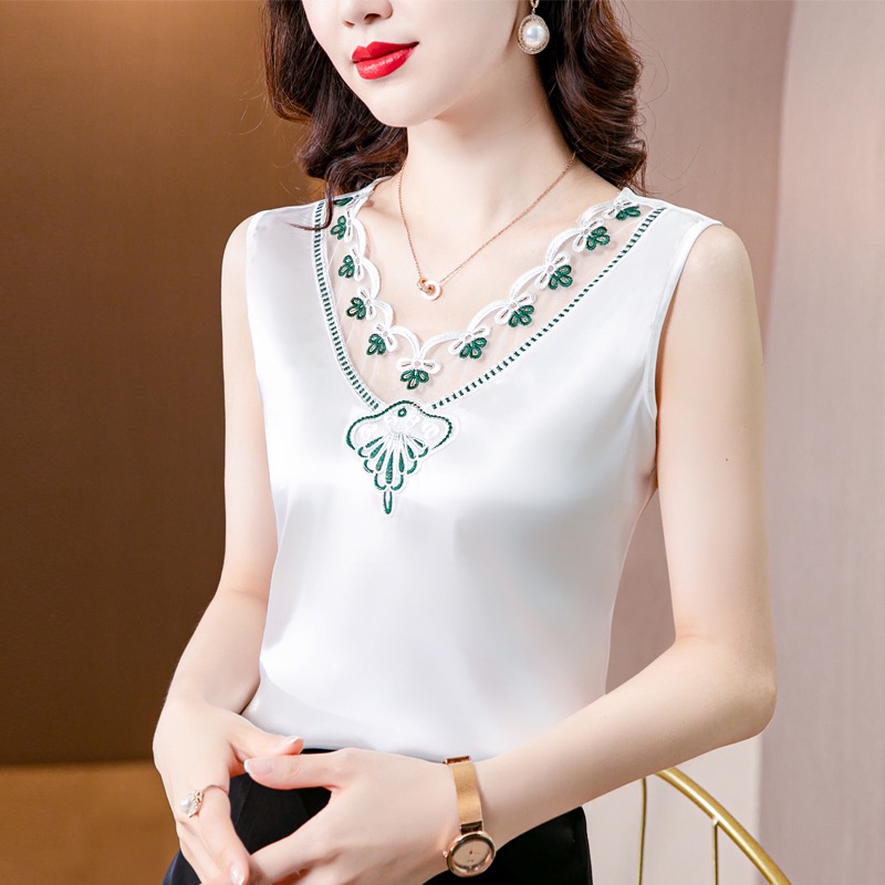 Áo Sát Nách Phối Ren Hoa Thiết Kế Hợp Thời Trang áo yếm nữ hở lưng áo yếm lụa nữ