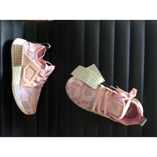 Giày nữ Nmd pink bò sữa